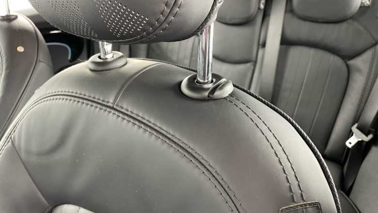 MINI Hatchback 1.5 Cooper Exclusive 5dr Auto Petrol Hatchback